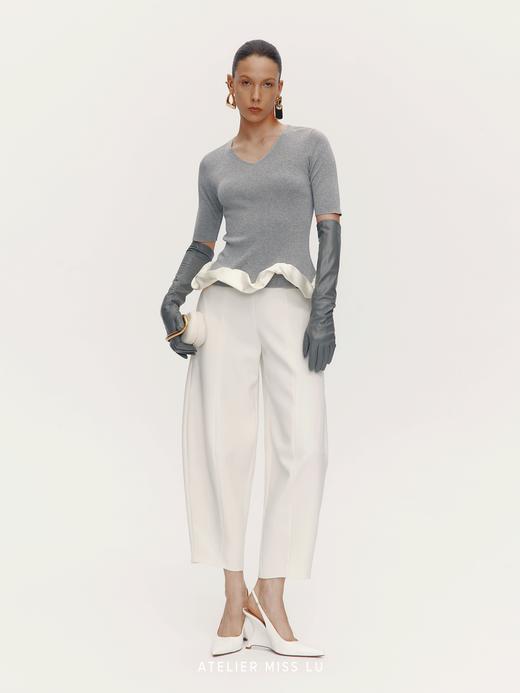 【旋转芭蕾】下摆云朵环绕拼接V领针织上衣 商品图3