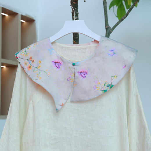 【抖音专属】SZZ云肩（23715003-随机） 商品图1