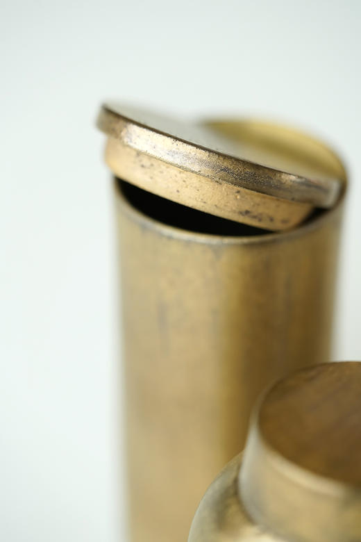 安藤雅信173-175 金彩筒型茶心壶 商品图3