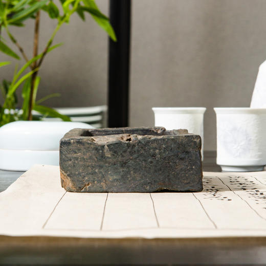 东晋“永和二年”古砖制砚 商品图6