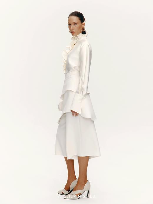 【玛德琳晨光】宫廷风压褶设计光泽感造型衬衫上衣 商品图0