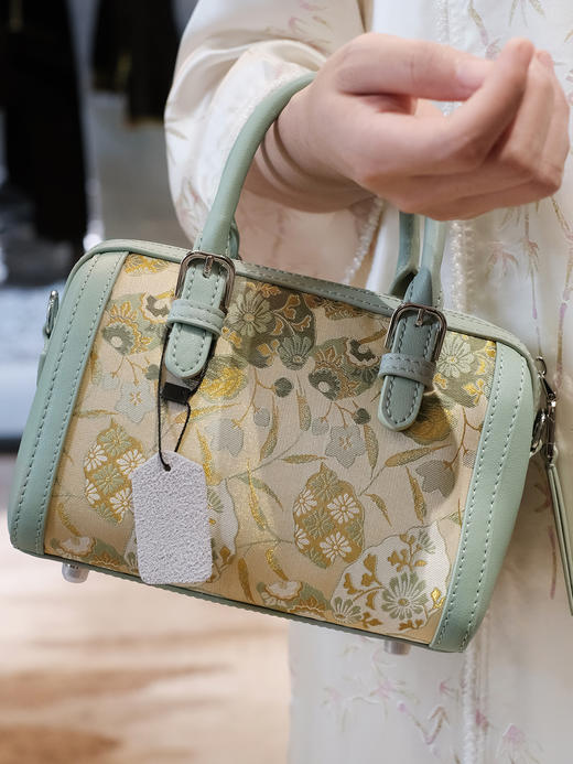 盛唐婧| 梦锦手提包-金色[特价品] 商品图1