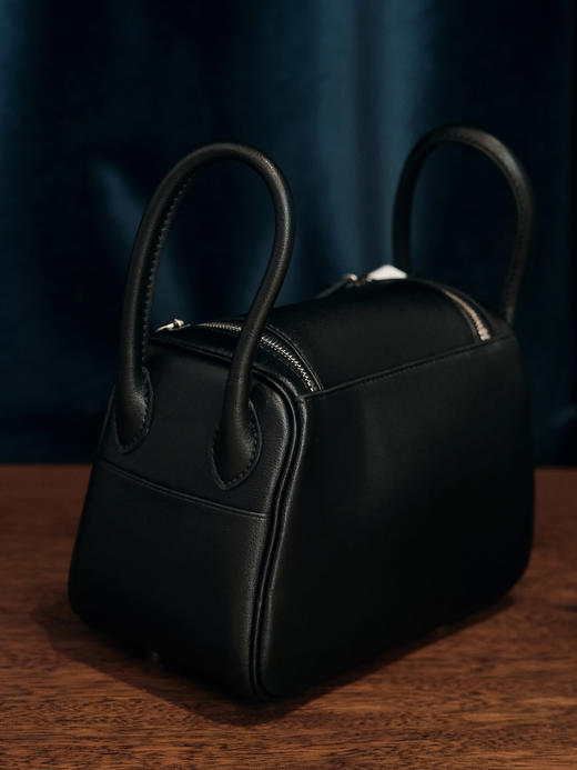 盛唐婧| 步摇手提包-黑色[特价品] 商品图2