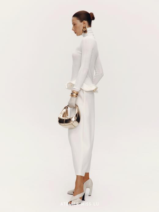 【暖日雕塑】下摆云朵环绕拼接高领针织上衣 商品图3