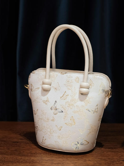 盛唐婧| 韵珠手提包-米色[特价品] 商品图3