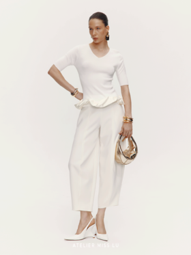 【云上芭蕾】下摆云朵环绕拼接V领针织上衣