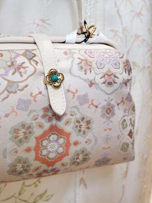 盛唐婧| 千寻手提包-米白[特价品] 商品图2