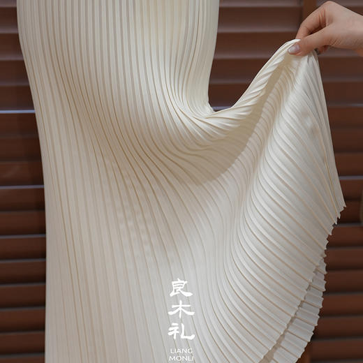 【不退不换】良木礼百褶半裙（X7241） 商品图7