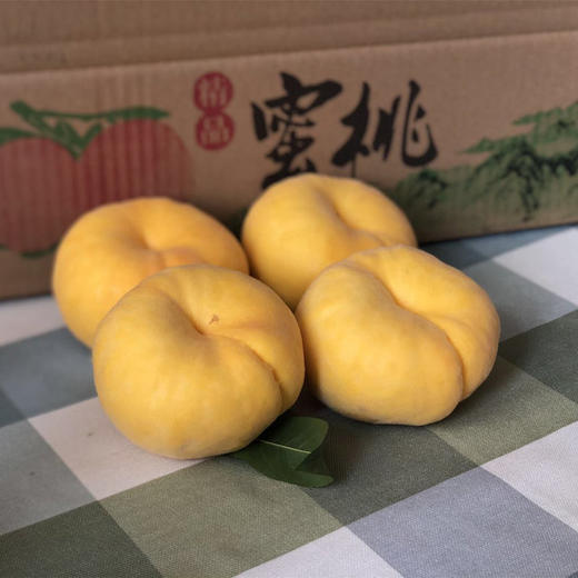 山东蒙阴黄金毛蟠桃4.5斤装（9-15个） 商品图3