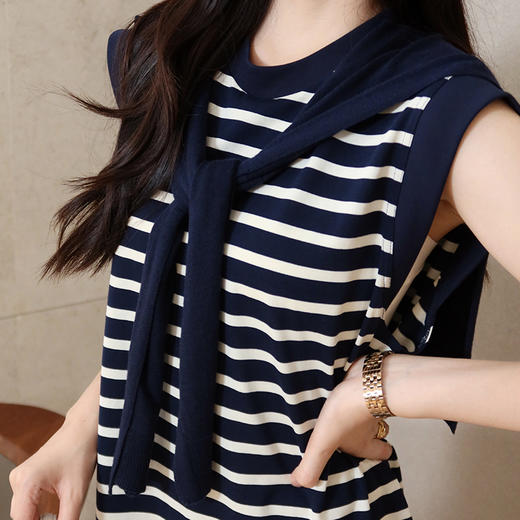 【不退不换】良木礼条纹连衣裙（披肩）（X7362） 商品图1
