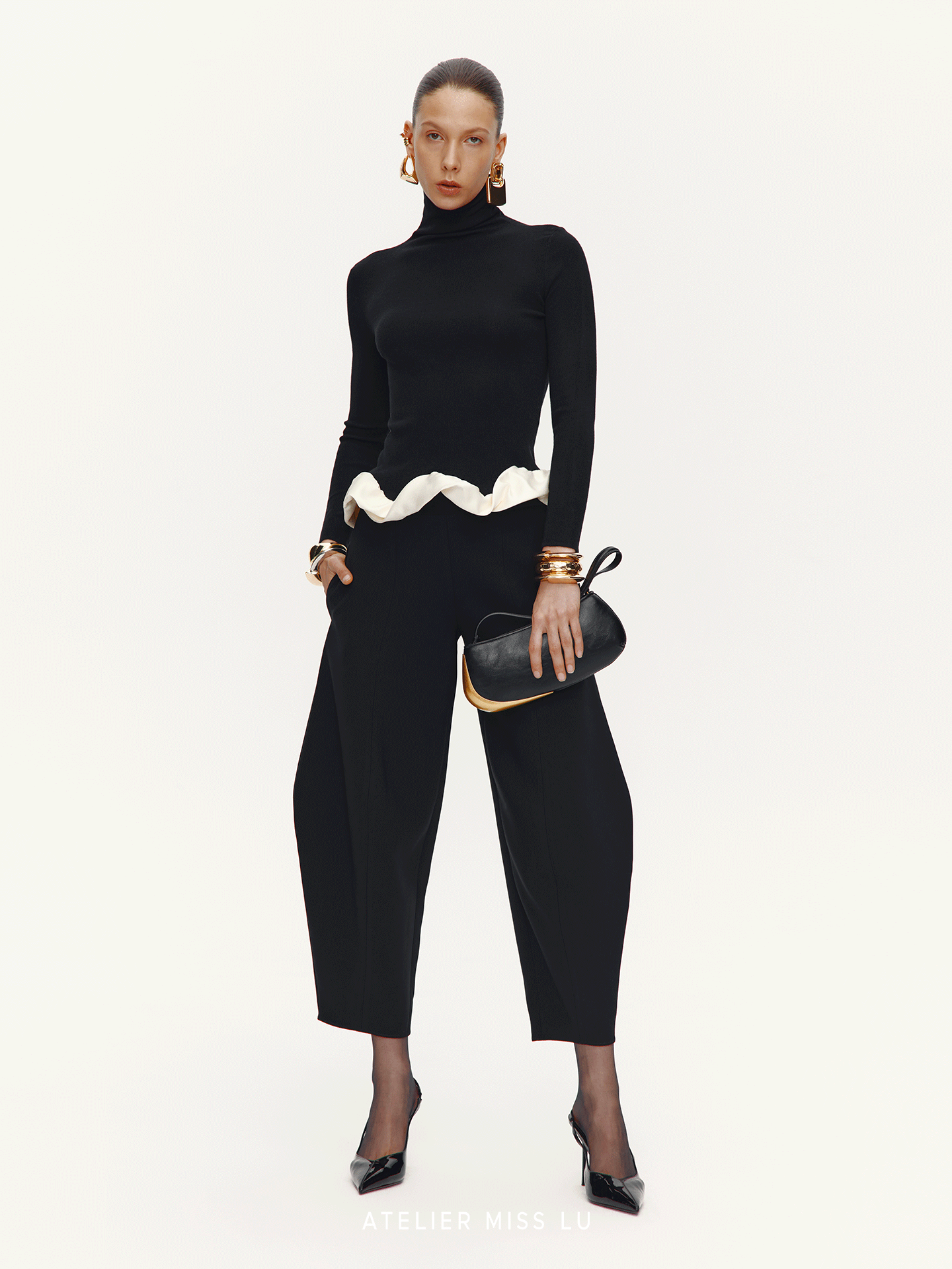 【戏剧之王】艺术感弯刀廓形长裤