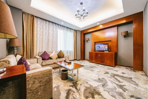 【五月花高原酒店】超大浴缸豪华套房 商品图0