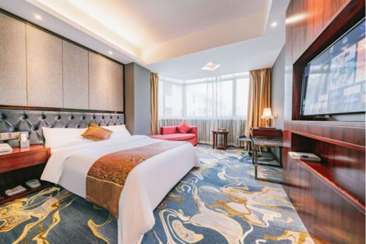 【五月花高原酒店】彩匀豪华大床房 商品图2