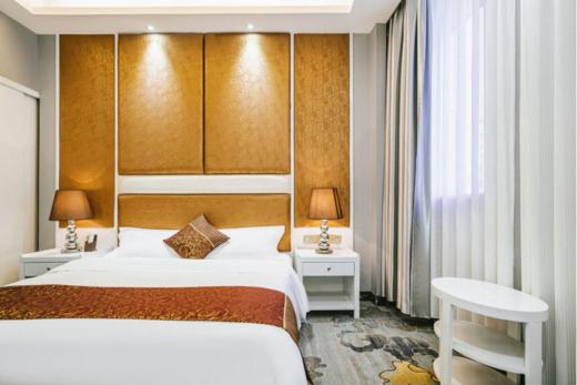 【五月花高原酒店】高原豪华家庭套房 商品图2