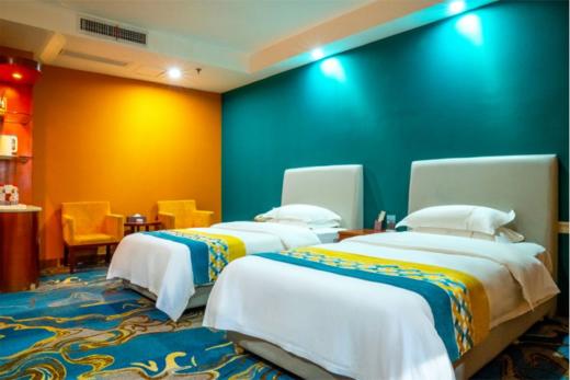 【五月花高原酒店】商务双床房 商品图0