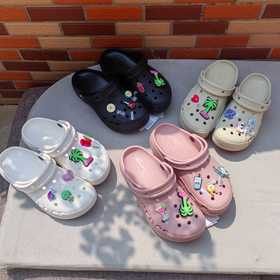 卡骆驰云彩洞洞鞋，数量少，料子软，鞋花随机