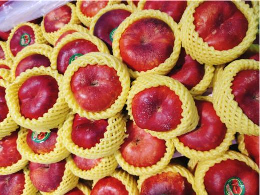 红油蟠桃2斤 商品图0