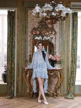 幕蓝烟雾印花立体花朵蛋糕连衣裙