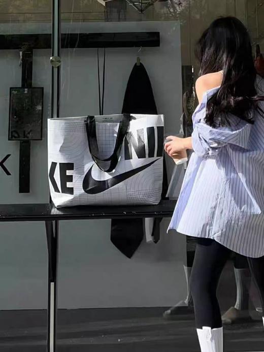耐克出韩国🇰🇷限定代购新款环保购物袋时尚尼龙防水手提袋 商品图1