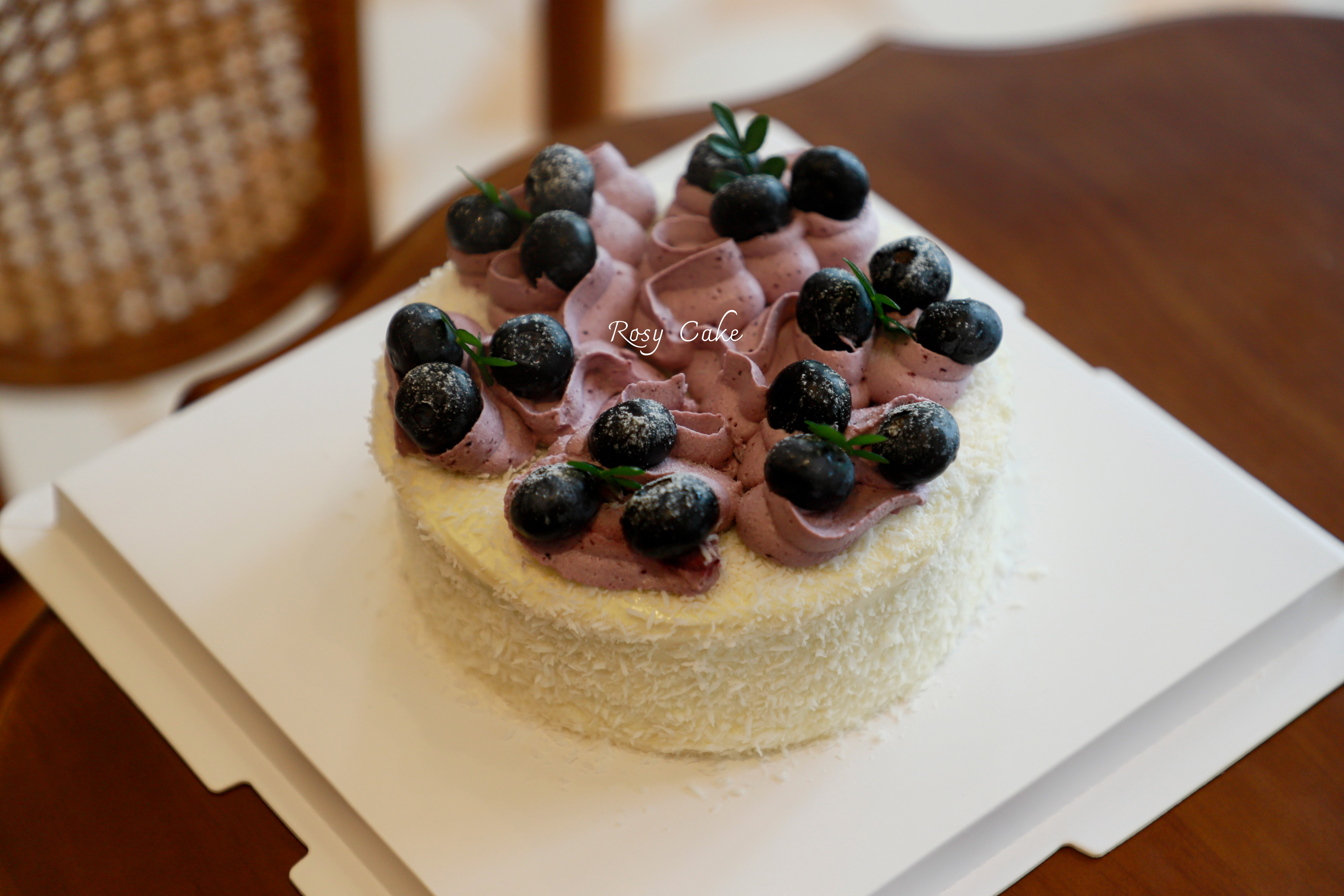 椰椰乳酪蓝莓巴斯克重芝士