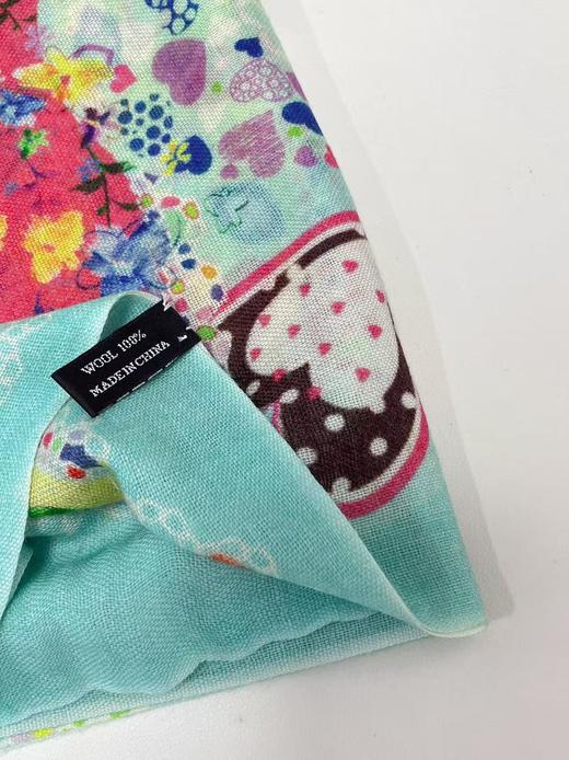 ｛特卖｝100%羊毛围巾花型二十七花色爱心喜出 商品图2