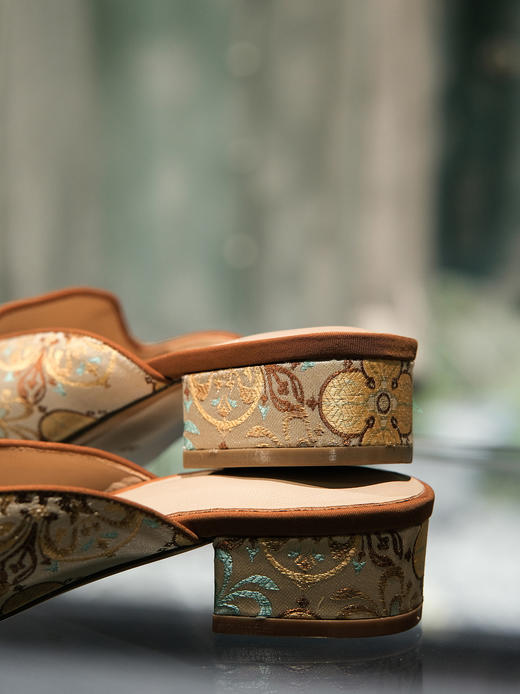 盛唐婧 |衡芜-新中式手工羊皮粗跟穆勒鞋-橘色(特殊商品不退不换)-[特价品] 商品图2