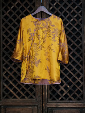 瑕疵|盛唐婧| 新中式老缎圆领斜襟七分袖上衣-黄色