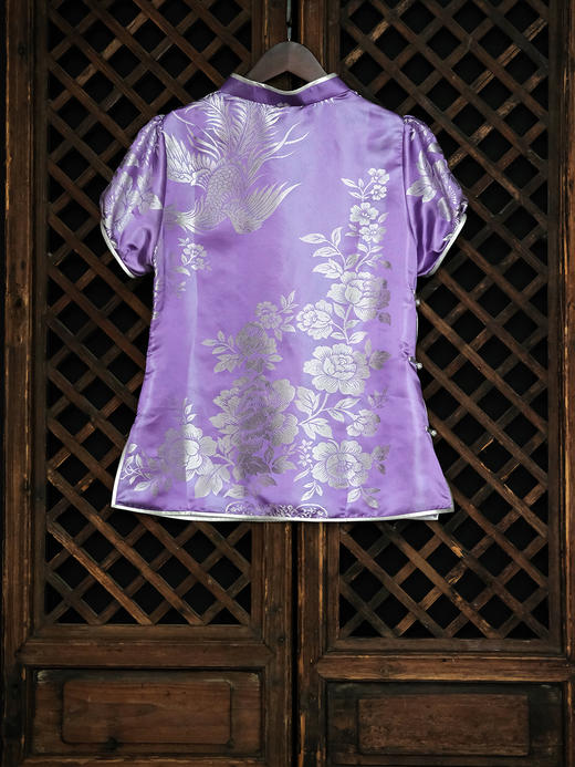 盛唐婧| 新中式老缎圆领斜襟七分袖上衣-紫色 商品图6
