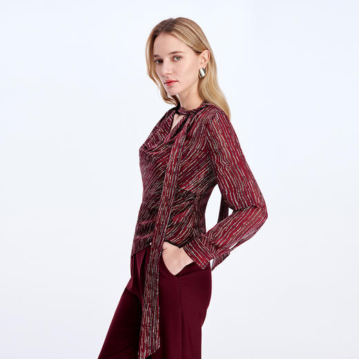 EITIE爱特爱不对撑下摆设计艺术印花小上衣8313008 商品图3