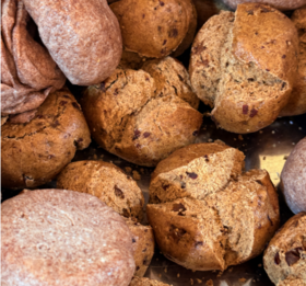 【4个】黑小麦馒头