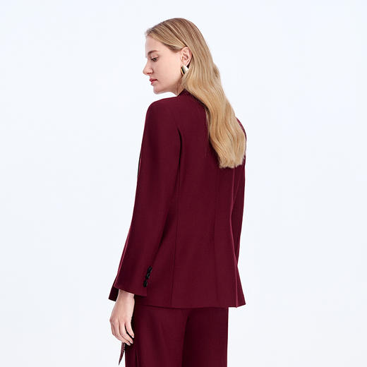 EITIE爱特爱平驳领叠片设计时尚西装外套8303006 商品图4