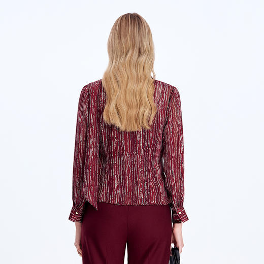 EITIE爱特爱不对撑下摆设计艺术印花小上衣8313008 商品图4