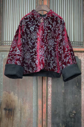 盛唐牡丹| 吉祥八宝真丝漳绒外套