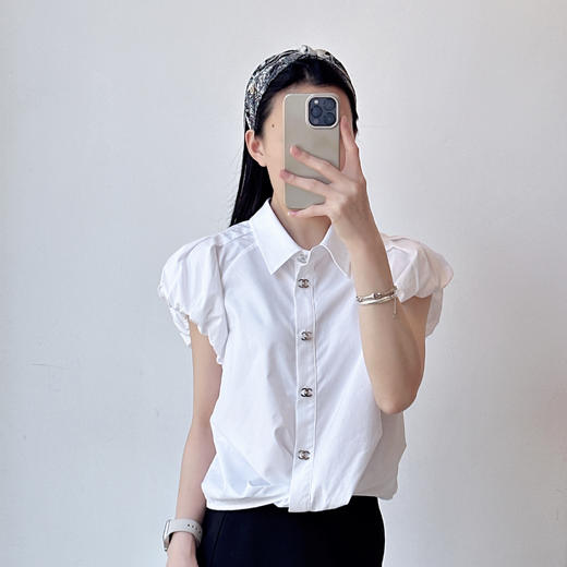 女装新款 设计荷叶边无袖小衫 商品图2