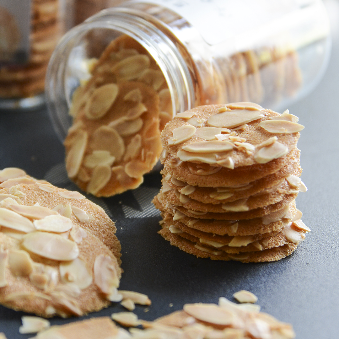 杏仁薄脆（满屏杏仁片，一口酥脆）