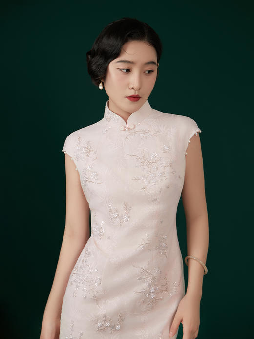 荷言GL 初荷 粉色雪纺钉珠亮片旗袍夏季新款双色玫瑰花扣 商品图0