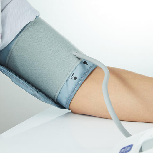 欧姆龙电子血压计TF11 商品图3