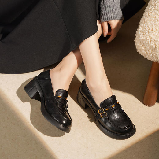 【秋季新款】西村名物2025年秋季新款厚底防滑粗跟软底舒适乐福鞋T25CM30831 商品图1