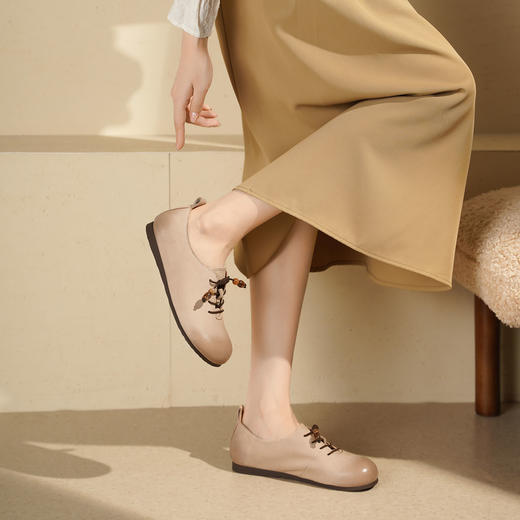 【秋季新款】西村名物2025年秋季新款薄底防滑平跟软底舒适乐福鞋休闲鞋T25CM30771 商品图4