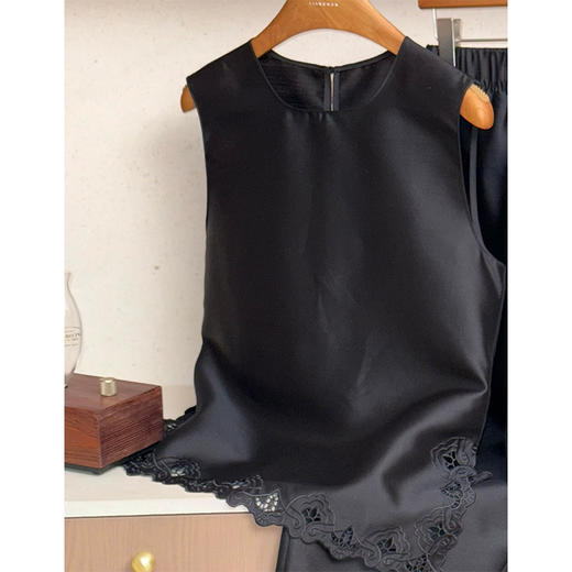 【预售7天】良木礼丝毛背心（X7456） 商品图1