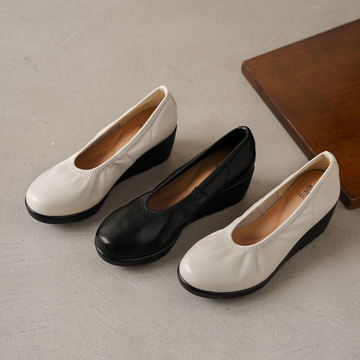 【秋季新款】西村名物2025年秋季新款舒适软底浅口单鞋妈妈鞋T25AE16131 商品图6