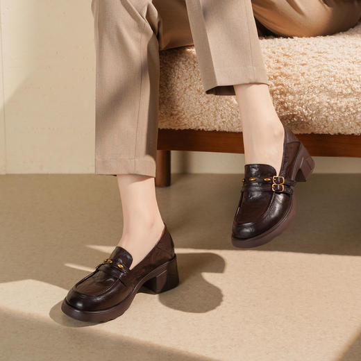 【秋季新款】西村名物2025年秋季新款厚底防滑粗跟软底舒适乐福鞋T25CM30831 商品图5