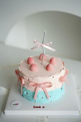 手绘奶油蛋糕 | 鲜果原味奶油 - 草莓蕾丝