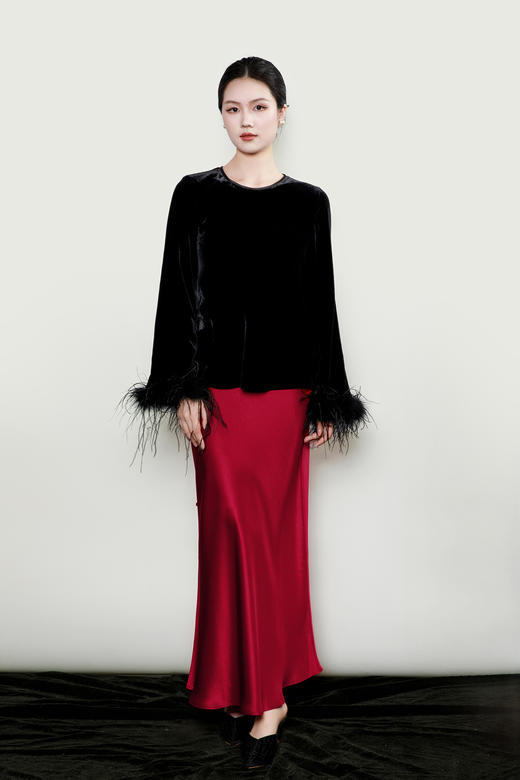 盛唐婧| 重磅三醋酸修身鱼尾半裙 商品图4