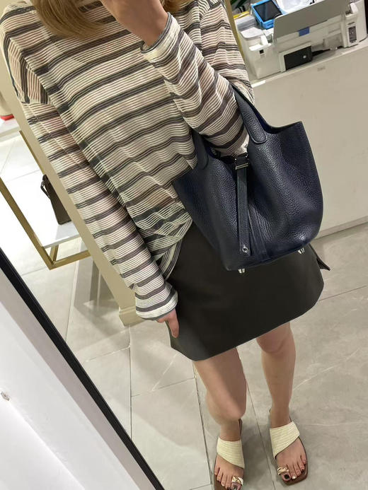 爱马仕 菜篮子18 Togo皮 午夜蓝拼色手柄 银扣 手提包 商品图1