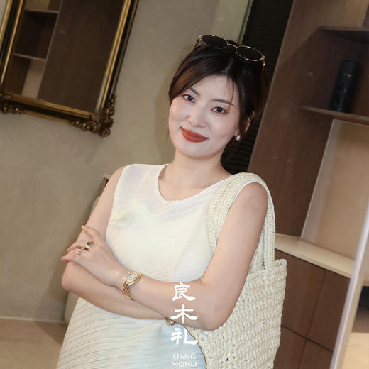 【不退不换】良木礼褶皱上衣(X7401F) 商品图0