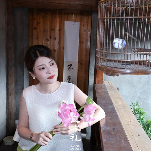 【不退不换】良木礼褶皱上衣(X7401F) 商品图6