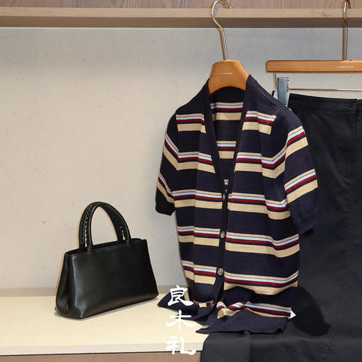 【预售7天】良木礼羊毛条纹开衫（X7429） 商品图2