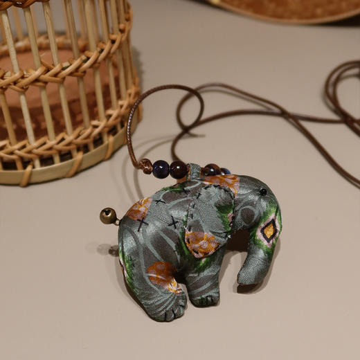 【预售7天，不退不换】良木礼香云纱小象项链（X7337） 商品图3