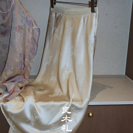 【不退不换】良木礼醋酸半裙（X7213） 商品图6